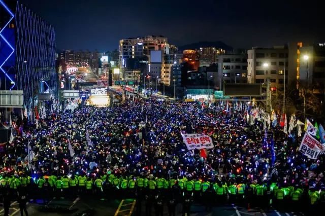Protestas contra el presidente Yoon Suk-yeol en Seúl