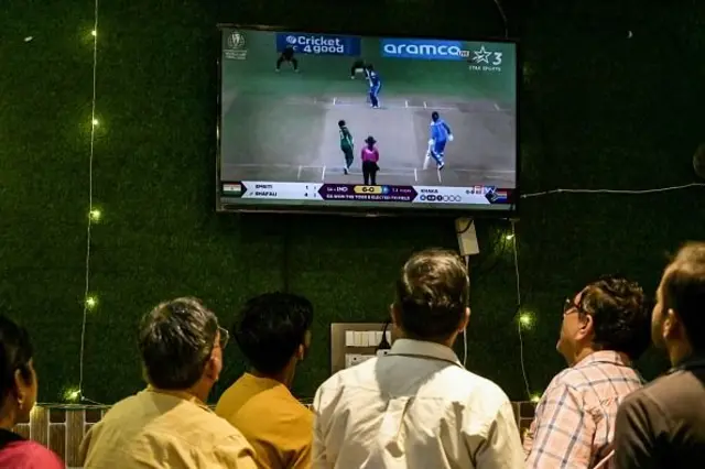 నవీముంబయి, డీవై పాటిల్ స్డేడియం, భారత్ వర్సెస్ దక్షిణాఫ్రికా