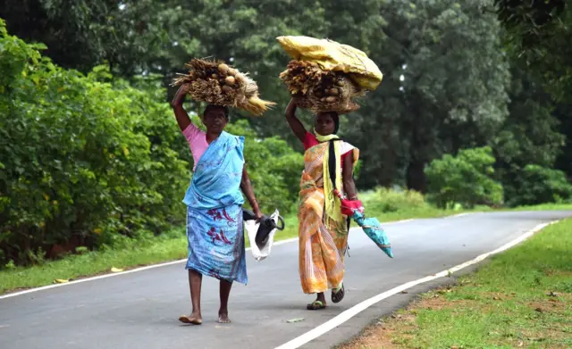 आदिवासी