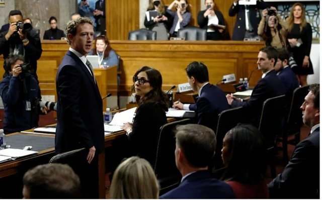 मार्क जकर्बर्ग