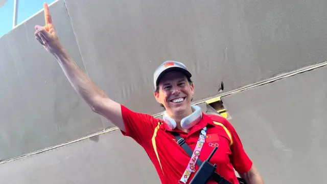 Daniel Dhers en París. 