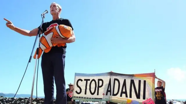 અદાણી જૂથ સામે ઑસ્ટ્રેલિયામાં 45 દિવસ સુધી સળંગ 'સ્ટૉપ અદાણી' ઝુંબેશ ચાલી હતી. 