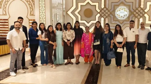 ஆமதாபாத், குஜராத், ஏர் இந்தியா விமான விபத்து, உயிரிழப்பு, மருத்துவர் குடும்பம்