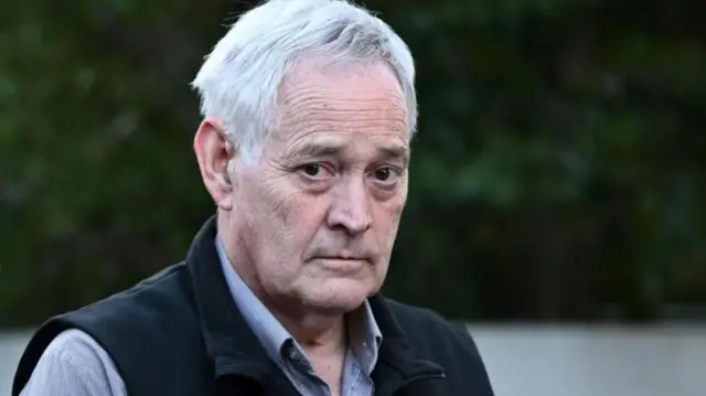 ایان ویلکینسون تنها مهمانی است که از ناهار سمی جان سالم به در برد