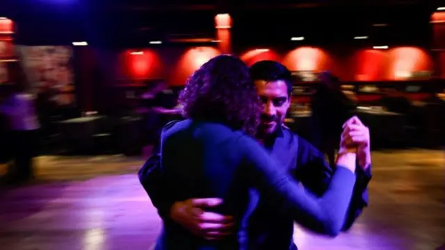 రొమాంటిక్