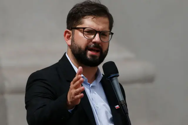 Una imagen del Presidente Gabriel Boric