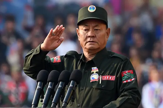 ၁၉၆၆ ကတည်းက ဝ နယ်မြေမှာ ပြောက်ကျားအဖွဲ့ခေါင်းဆောင် အဖြစ် လက်နက်စကိုင်ခဲ့သူ UWSA ခေါင်းဆောင် ဦးပေါက်ယူချန်း