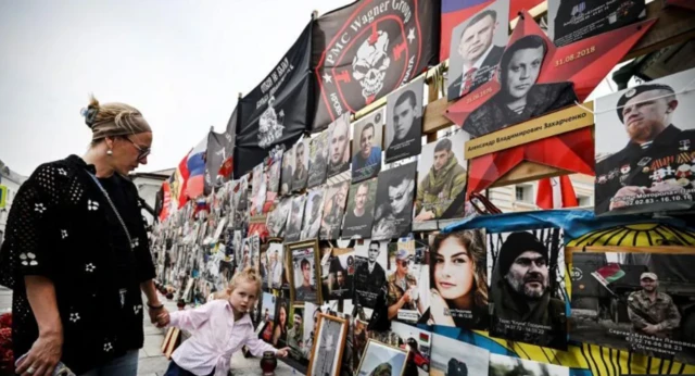 मॉस्को में वागनर का अस्थाई मेमोरियल.