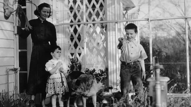 कॅथरीन आणि रॉबर्ट ओपेनहायमर यांचा परिवाार