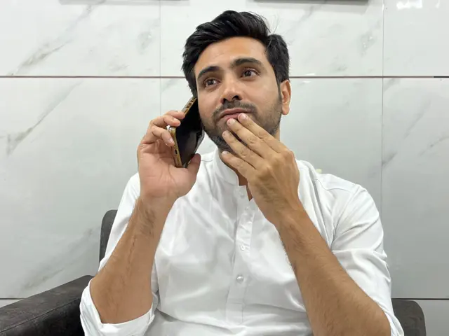 અમદાવાદ મ્યુનીસીપલ કોર્પોરેશના વિપક્ષના નેતા શહેઝાદખાન પઠાણ