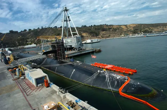 ၂၀၀၄ က တွေ့ရတဲ့ ဂျော်ဂျီယာ ပဲ့ထိန်း ဒုံးပစ် ရေငုပ်သင်္ဘော