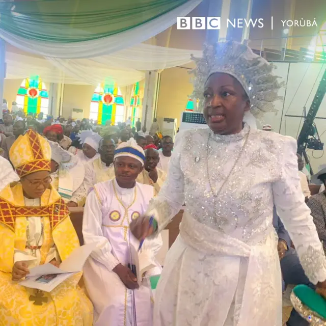 Woli Esther Abimbola Ajayi ti ọpọ mọ si iya Adura naa wa sibi eto isin ọhun