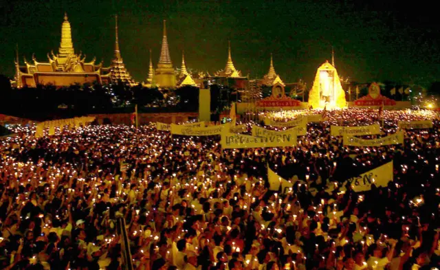 ภาพบรรยากาศวันคล้ายวันพระราชสมภพในหลวงรัชกาลที่ 9 วันที่ 5 ธ.ค. 