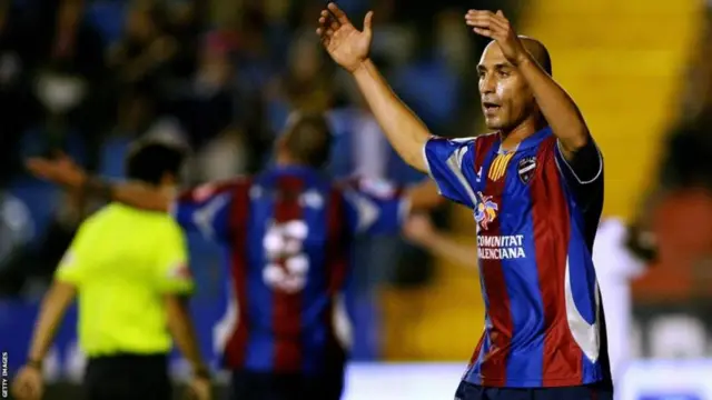 लुइस रुबियालेस