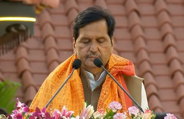 मंगलप्रभात लोढा