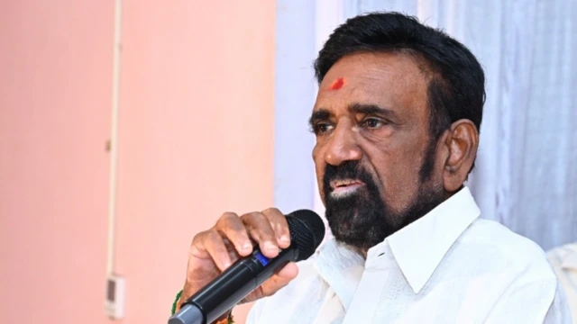 இந்தியாவில் சிறுபான்மையினர் என்பவர்கள் யார்? அரசமைப்பு வரையறை கூறுவது என்ன?