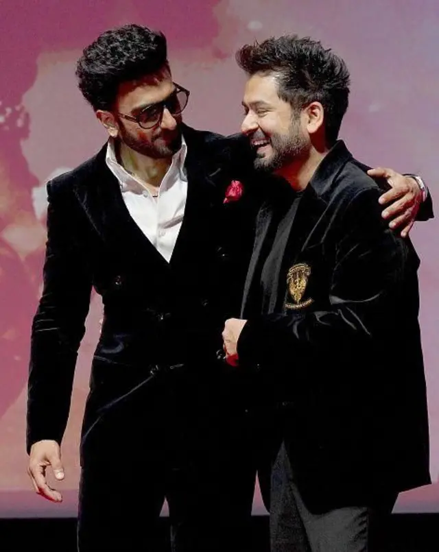 अभिनेता रणवीर सिंह आणि दिग्दर्शक आदित्य धर