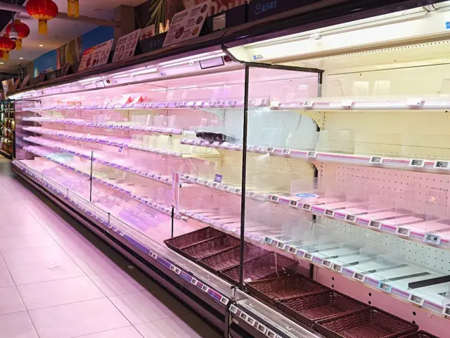 સુપર ટાયફૂન રાગાસા , વાવાઝોડું , સ્થળાંતર , ચીન, ફિલિપાઇન્સ , બીબીસી ગુજરાતી 