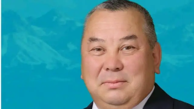 Мурдагы депутат Балбак Түлебаев жерди чет элдиктерге ижарага берүү маселеси коомчулукка жетиштүү түшүндүрүлбөй жатканын айтууда
