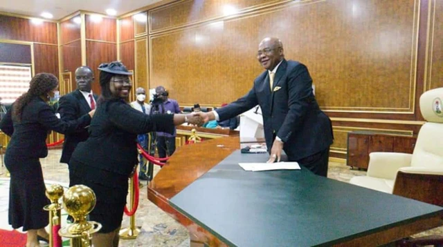 Mgbe a na-edu ya n'iyi ọrụ