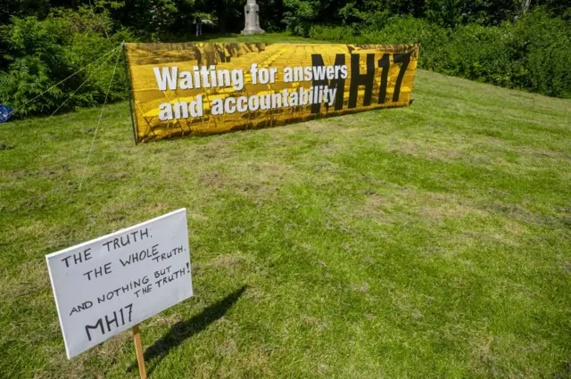 ২০১৪ সালের ১৭ই জুলাই বিধ্বস্ত হয়েছিলো এমএইচ১৭। 