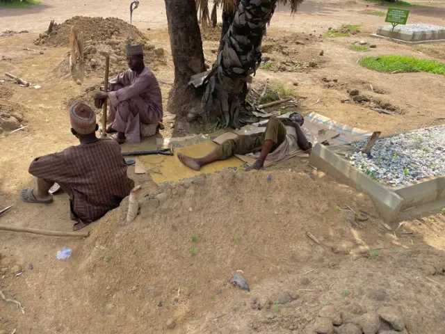 Dem say di graveyard don become dia second home