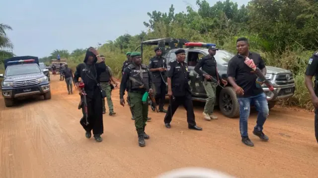 Ndị uweojii (Tiger base) n'Imo steeti.