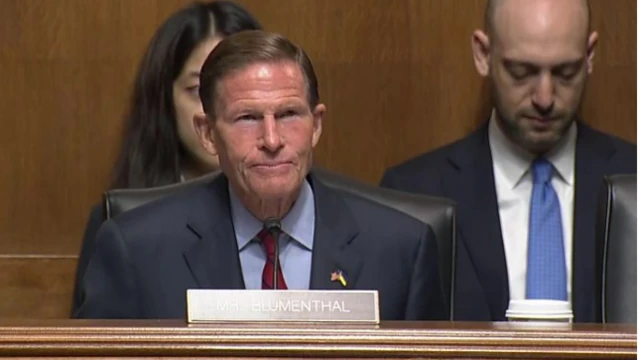 রিচার্ড ব্লুমেন্থাল তার বিবৃতি লিখতে চ্যাটজিপিটি ব্যবহার করেন