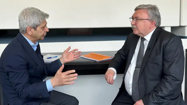 کسرا ناجی و اولیانوف 