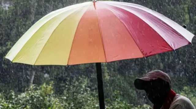 सामान्यतया नेपालमा मनसुनको याम जुन महिनाको १३ देखि अक्टोबर २ तारिखसम्म रहने गर्छ