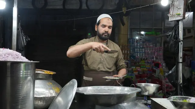 मेरठ का एक मुस्लिम दुकानदार 