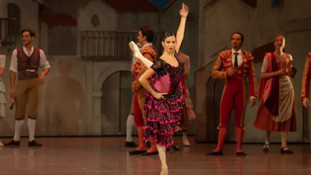 Letícia Dias como Mercedez em Don Quixote