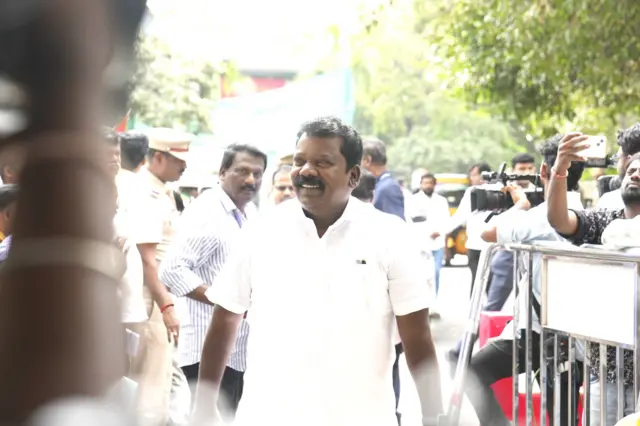 தொகுதி மறுசீரமைப்பு, அனைத்துக் கட்சிக் கூட்டம்