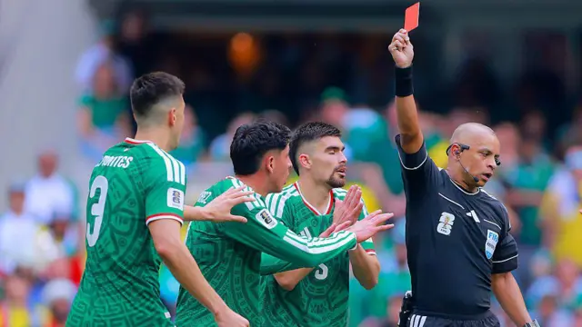 Chỉ có một thẻ đỏ trực tiếp được rút ra tại World Cup 2022