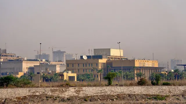 ABD'nin Bağdat'taki büyükelçilik binası ve çevresi uzaktan görünüyor, 11 Haziran 2025. 