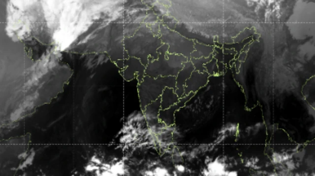 ગુજરાત હવામાન આગાહી, ઠંડી, બીબીસી વૅધર, બીબીસી હવામાન, શિયાળો, ઠંડી, હિમવર્ષા, કડકડતી ઠંડી, વેસ્ટર્ન ડિસ્ટર્બન્સ, બીબીસી સમાચાર, બીબીસી ન્યૂઝ ગુજરાતી
