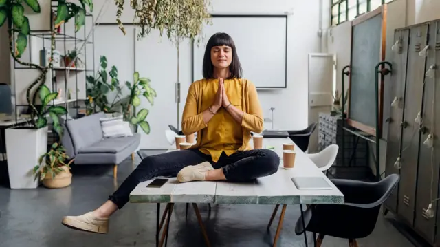 வேலை - தனிப்பட்ட வாழ்க்கை சமநிலை பேணுவது எப்படி?