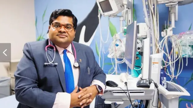 الدكتور أكشات جين 