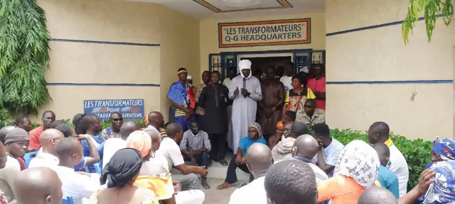 Conférence de presse au siège du parti mercredi après-midi