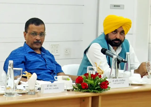 अरविंद केजरीवाल 