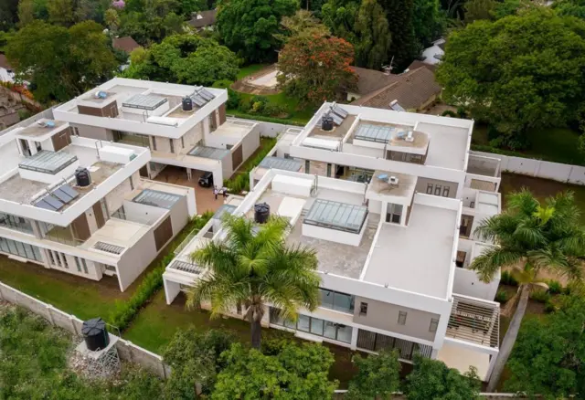 ከነዓን ዴቬሎፐርስ ከገነባቸው የመኖርያ ቤቶች መካከል የተወሰኑት