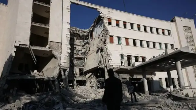 اسرائیل نے 16 جولائی کو دمشق میں صدارتی محل کے قریبی علاقے، شامی وزارت دفاع اور شامی فوج کے ہیڈکوارٹر پر حملے کیے تھے