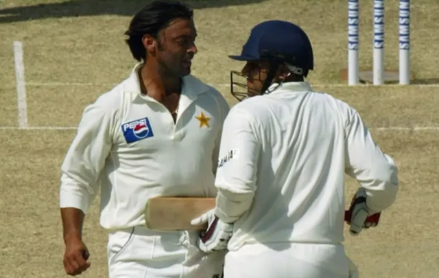 ਸ਼ੋਏਬ ਅਖ਼ਤਰ ਅਤੇ ਵੀਰੇਂਦਰ ਸਹਿਵਾਗ