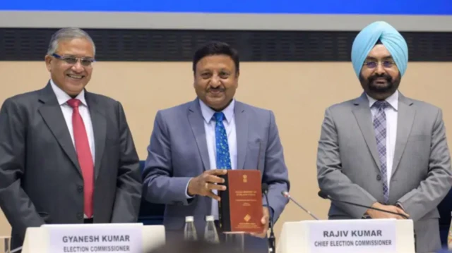 ਆਧਾਰ ਅਤੇ ਵੋਟਰ ਕਾਰਡ