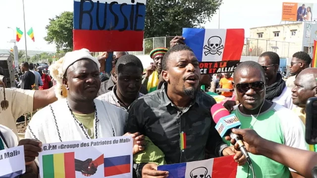 Des manifestants pro Russie à Bamako