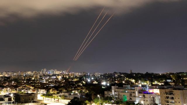 دفاع ضد موشکی بر فراز آسمان اسرائیل