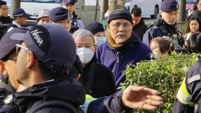 政治漫画家尊子