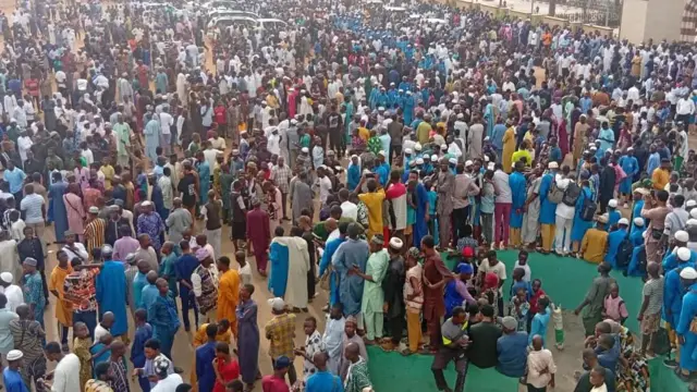 Aworan ero rẹpẹtẹ nibi isinku Imaamu agba Ilorin, Sheikh Bashir 