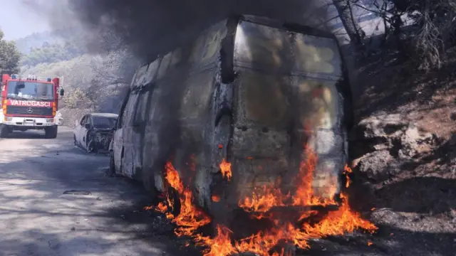 požar, hrvatska, omiš, makarska