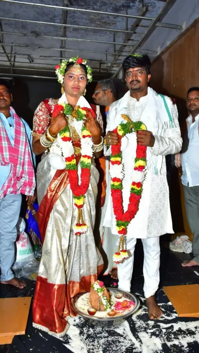 தேஜேஷ்வர், ஐஸ்வர்யா, திருமணம் 